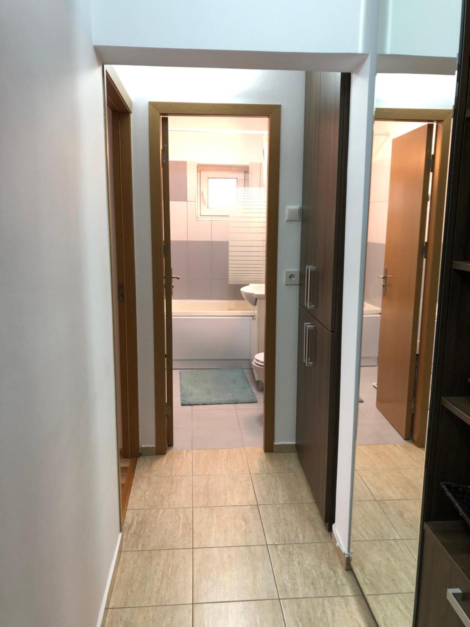 Adrian Home Libra Ploieşti Exterior foto